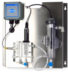 CLT10 sc Total Chlorine Sensor, sc200 Controller, and Stainless Steel Panel with Grab Sample Only